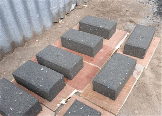 Paving Block dari Limbah Kaca